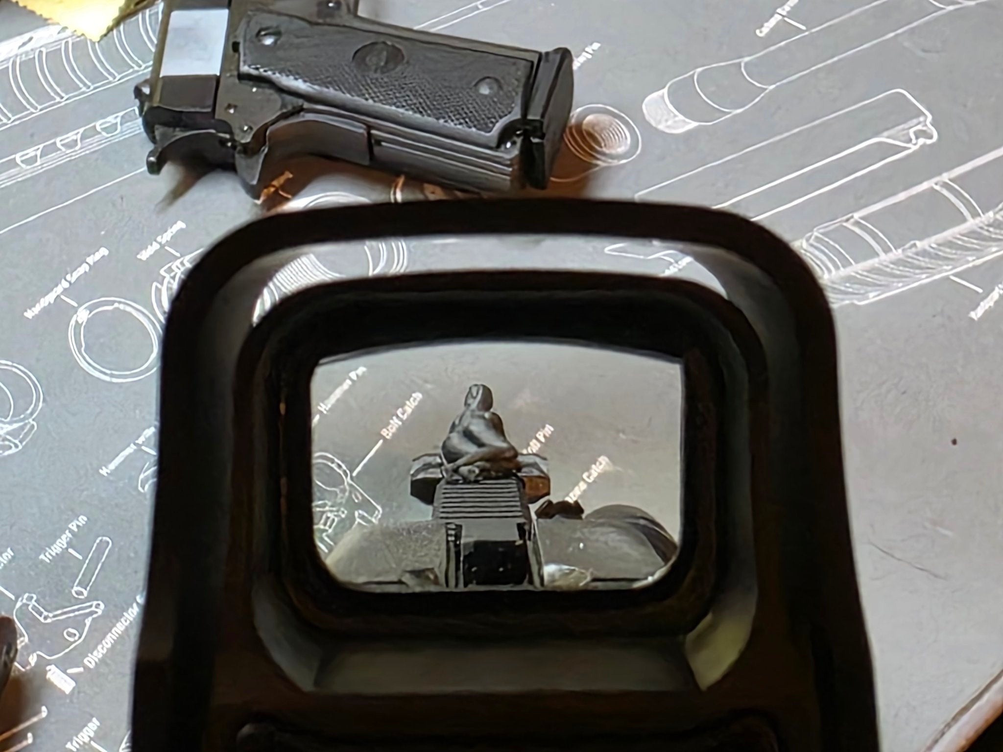 Metal Rail Figure: Spotter G — Right-Handed | Stainless Steel Rail Accessory